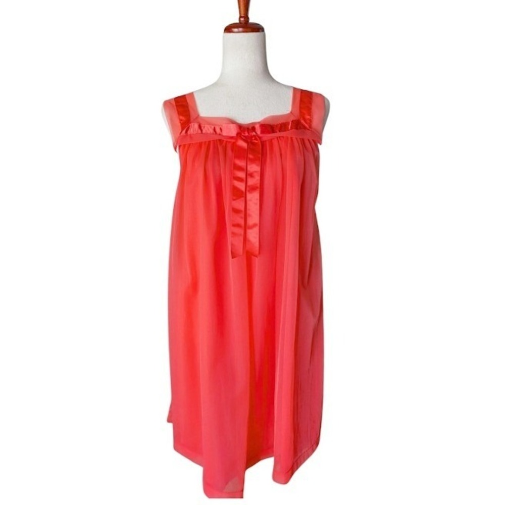 Vintage Coral Pink Sheer Nightgown and Robe Set Satin‎ Ribbon Trim Knee Length